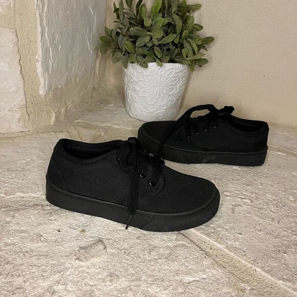 Faded Glory black canvas sneakers sz 12 - Picture 3 of 5